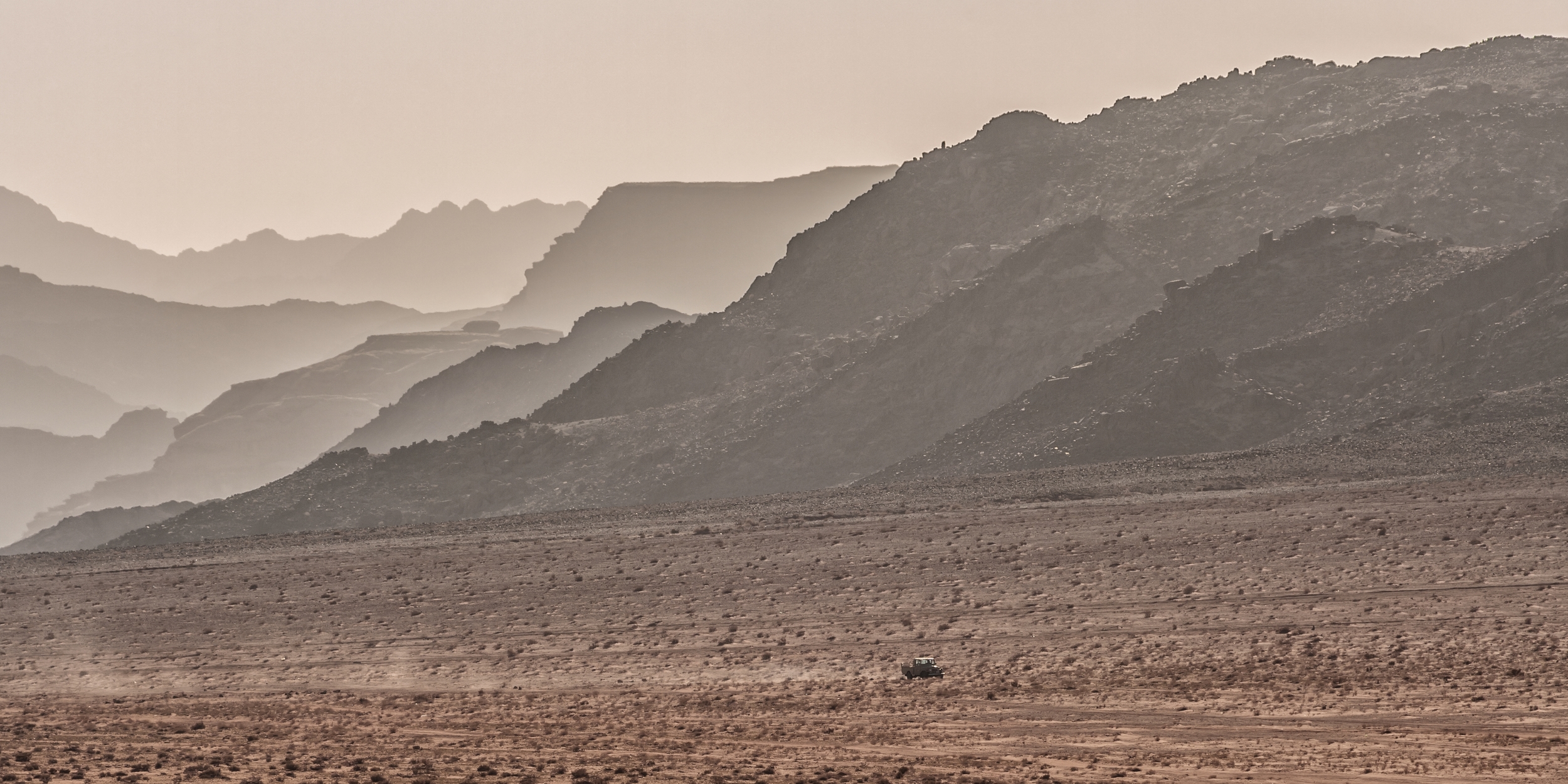  WADI RUM, JORDAN 