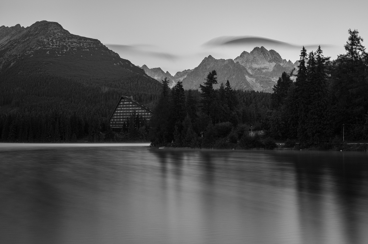 HOTEL PATRIA AND LENTICULAR CLOUD