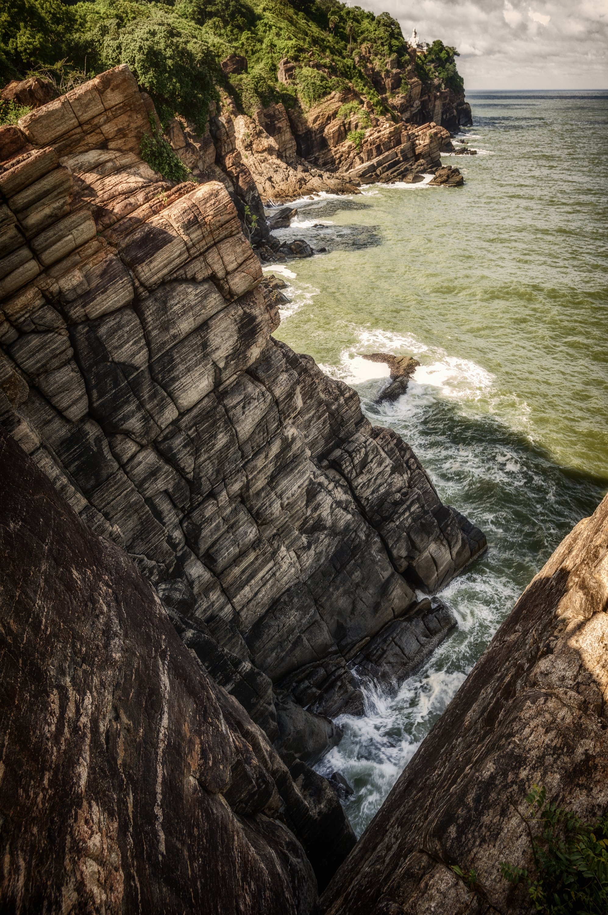  TRINCOMALEE, SRI LANKA 