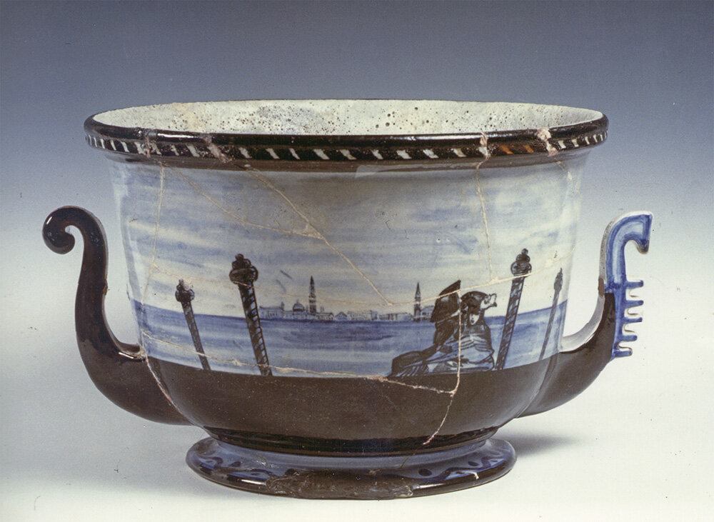 Vase with Gondolas