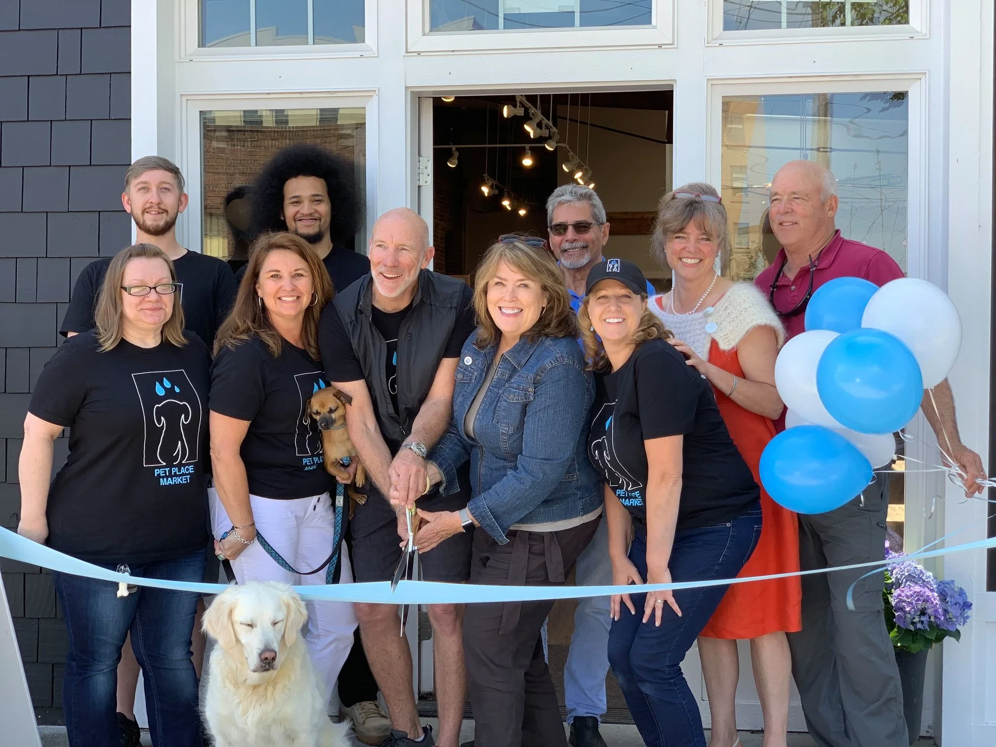 ABOUT — PET PLACE MARKET