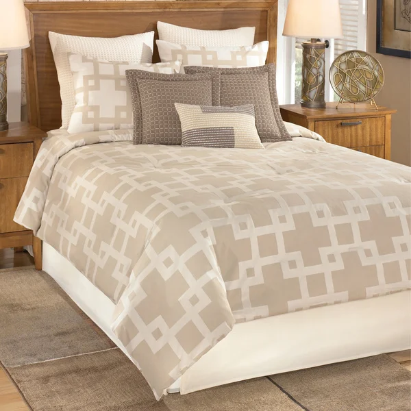 arcadia comforter set.jpg