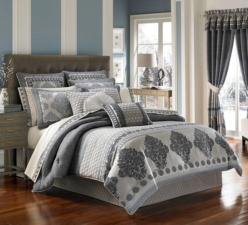 camelot comforter set.jpg