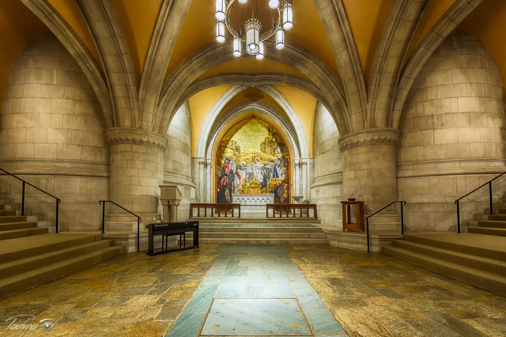 16-02-06-NatCathedral-310-HDR-Edit-Web.jpg