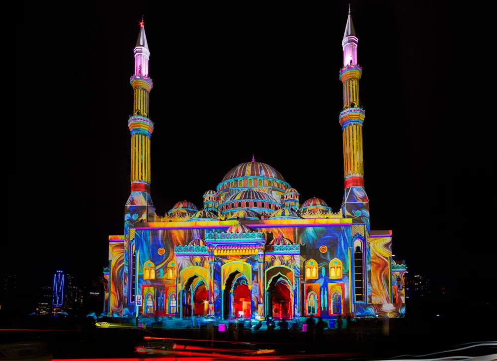 15-02-08-Sharjah4-Web.jpg