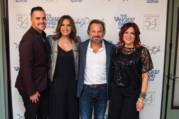 Michael J. Moritz Jr., Mariska Hargitay, Norbert Leo Butz, Rosanne Cash