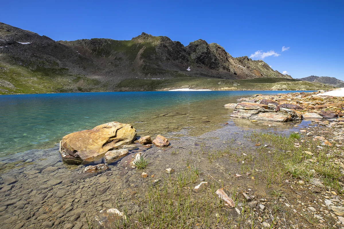 Könnte es einen schöneren Platz für eine Pause geben? Der Wannenkarsee in den Ötztaler Alpen.