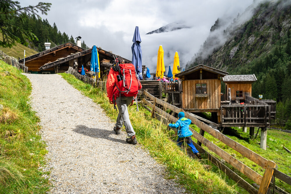 Stubai-Wilde-Wasser-Weg-Grawa Alm.jpg