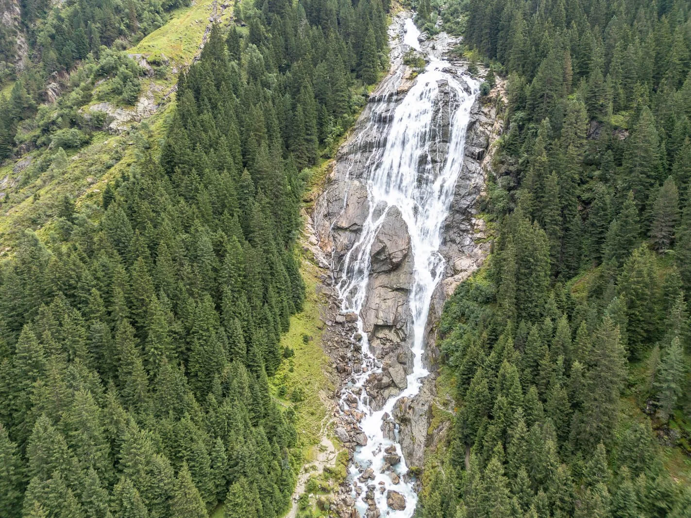 stubai-grawa-wasserfall-tirol.jpg