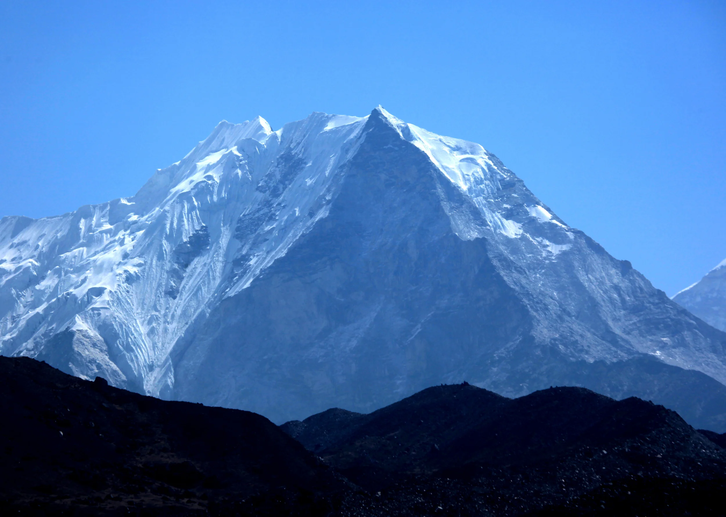 Island + Peak (6189m)