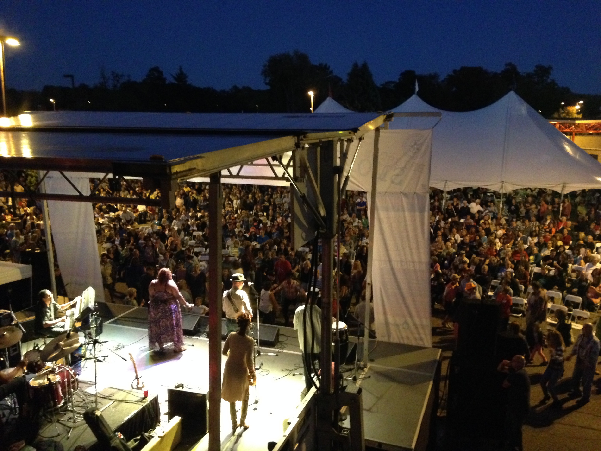 Smokin' Jazz & BBQ Blues Festival Music