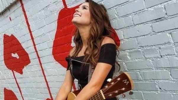 Live at Millpond Park featuring soloist Kari Holmes -- presented by Pulte Homes
