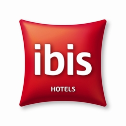After installing COOLNOMIX® in one of their locations, Ibis reduced its air conditioning costs by 53% .