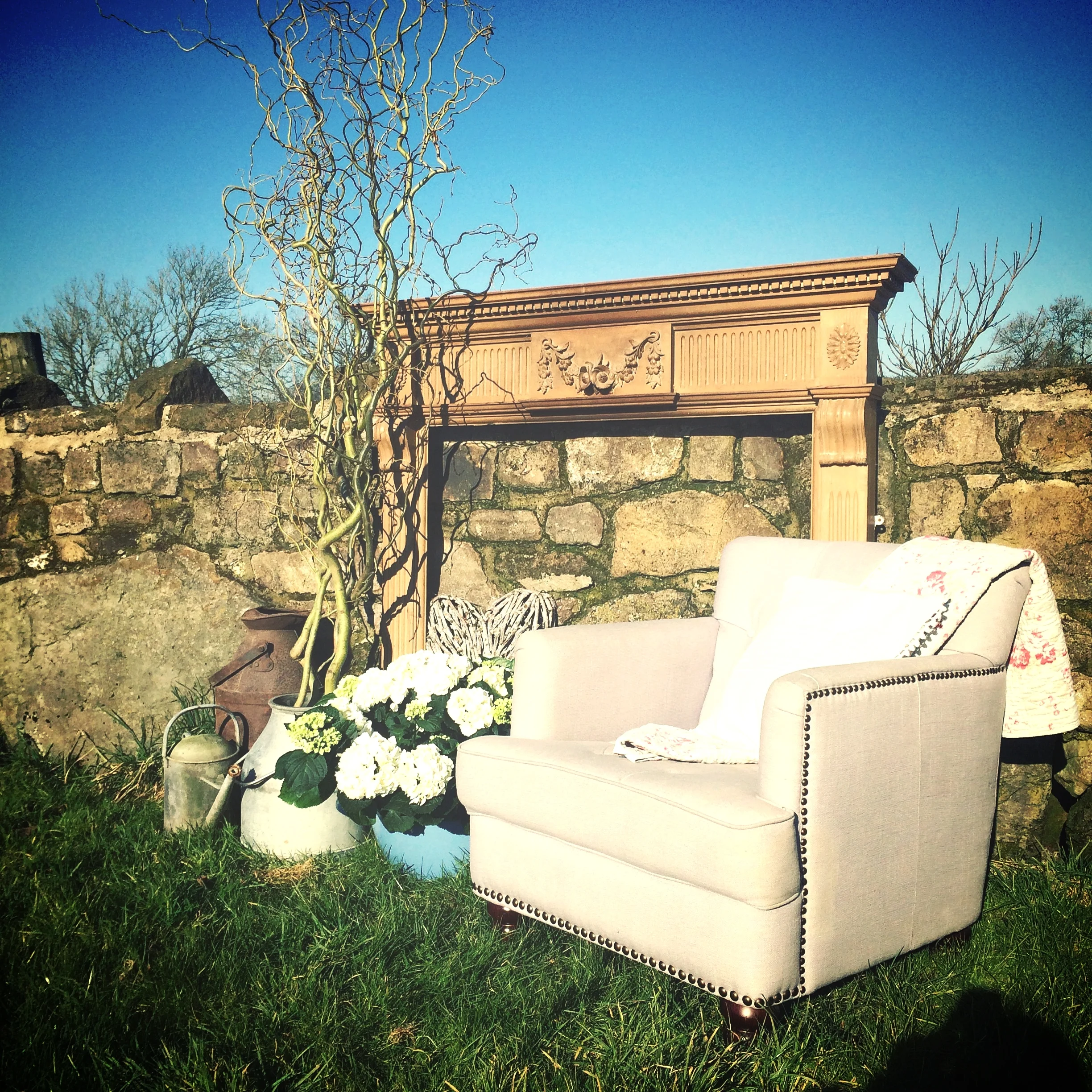 Outdoor Lounge Setups