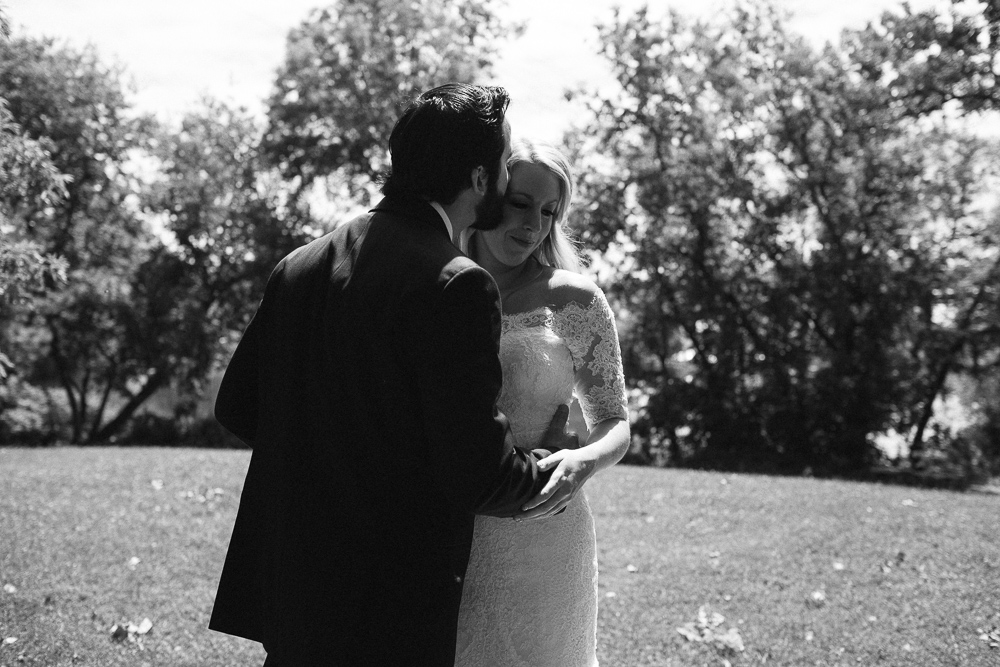 Minneapolis wedding photographer black and white-7.jpg