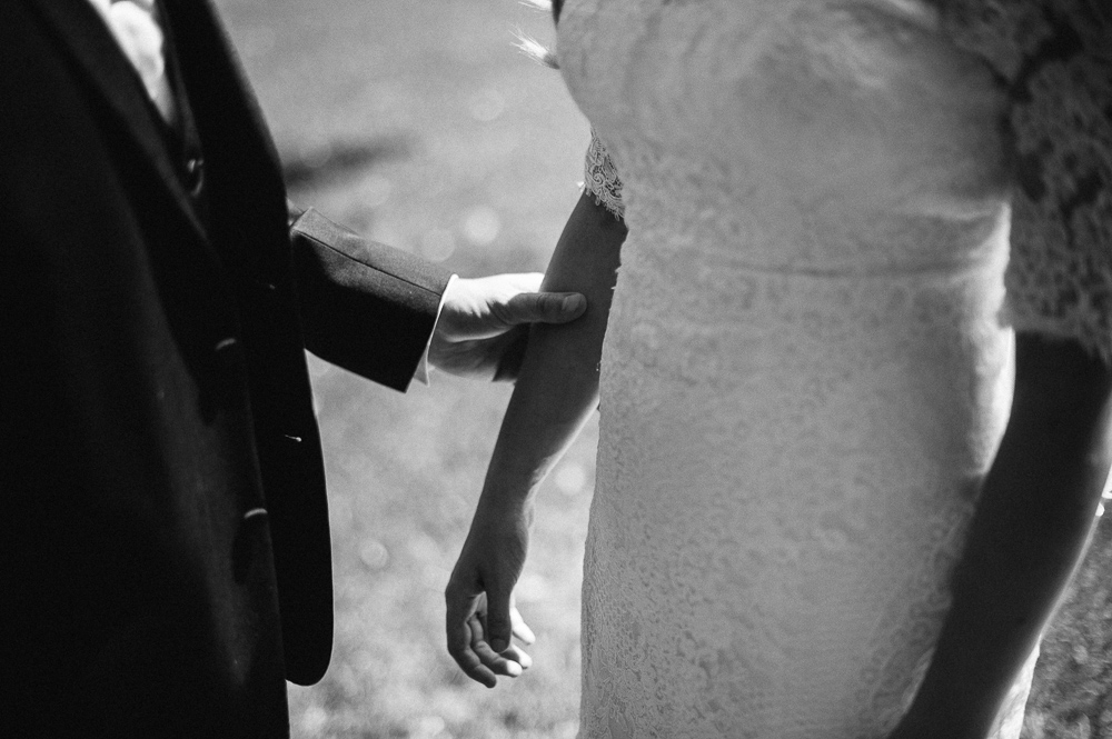 Minneapolis wedding photographer black and white-8.jpg
