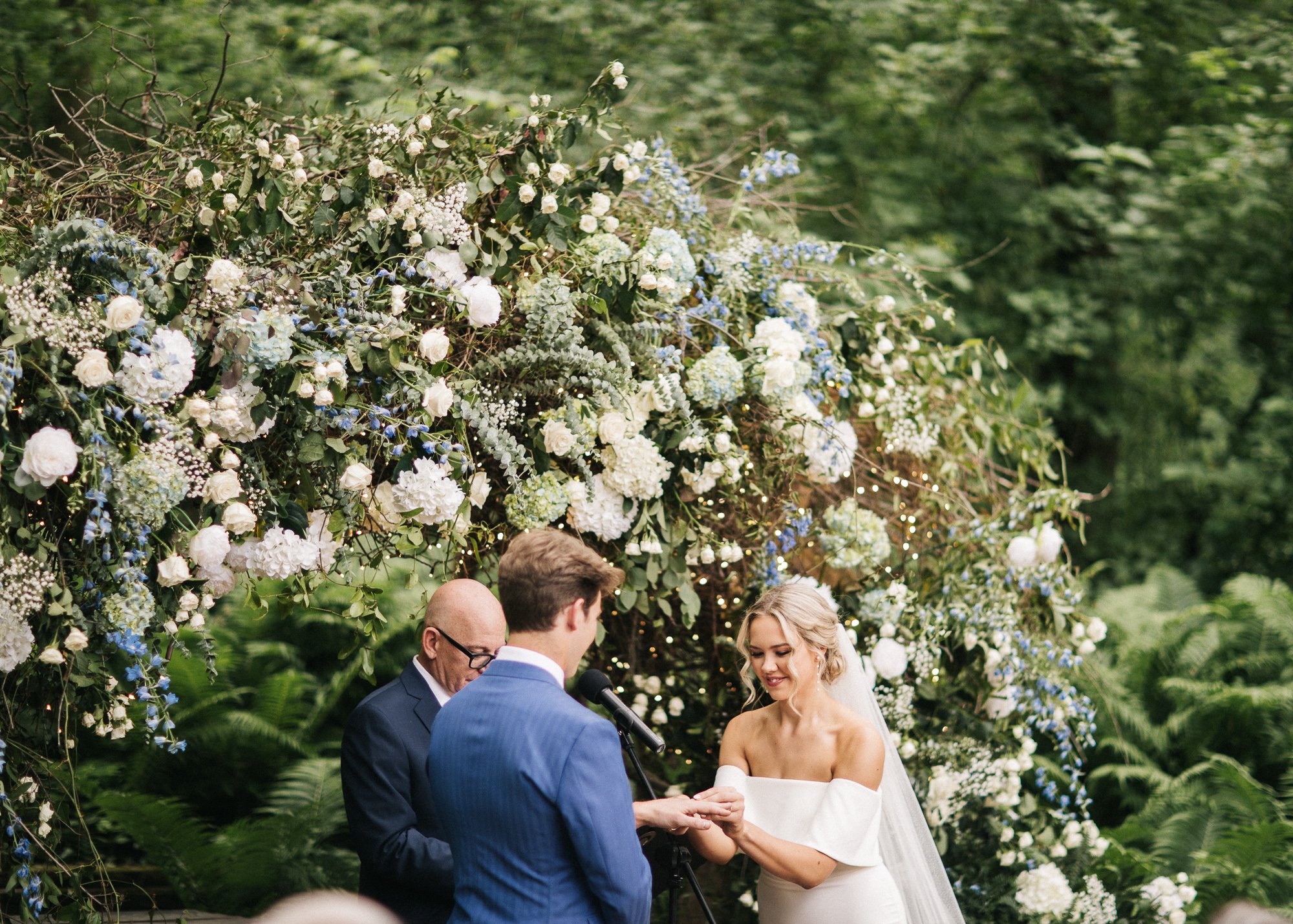 Camrose Hill Wedding Photographer-52.jpg