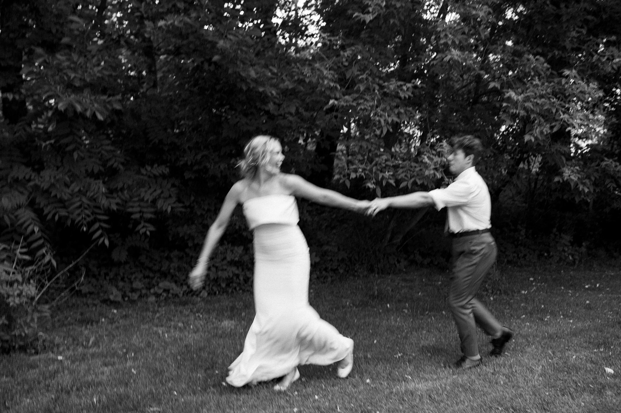 Camrose Hill Wedding Photographer-110.jpg