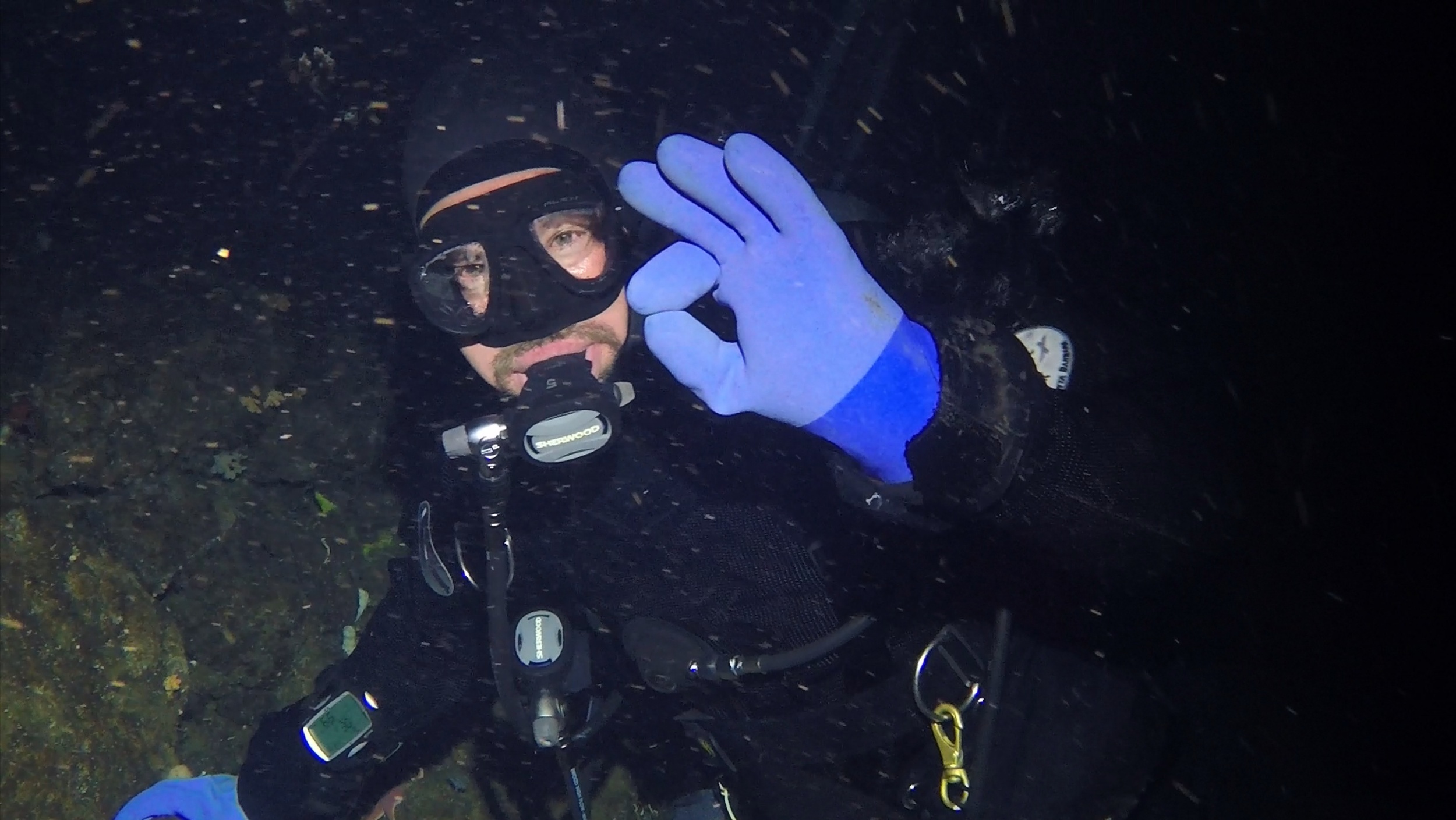  Art Woods giving the "OK" sign after setting up the data loggers. 