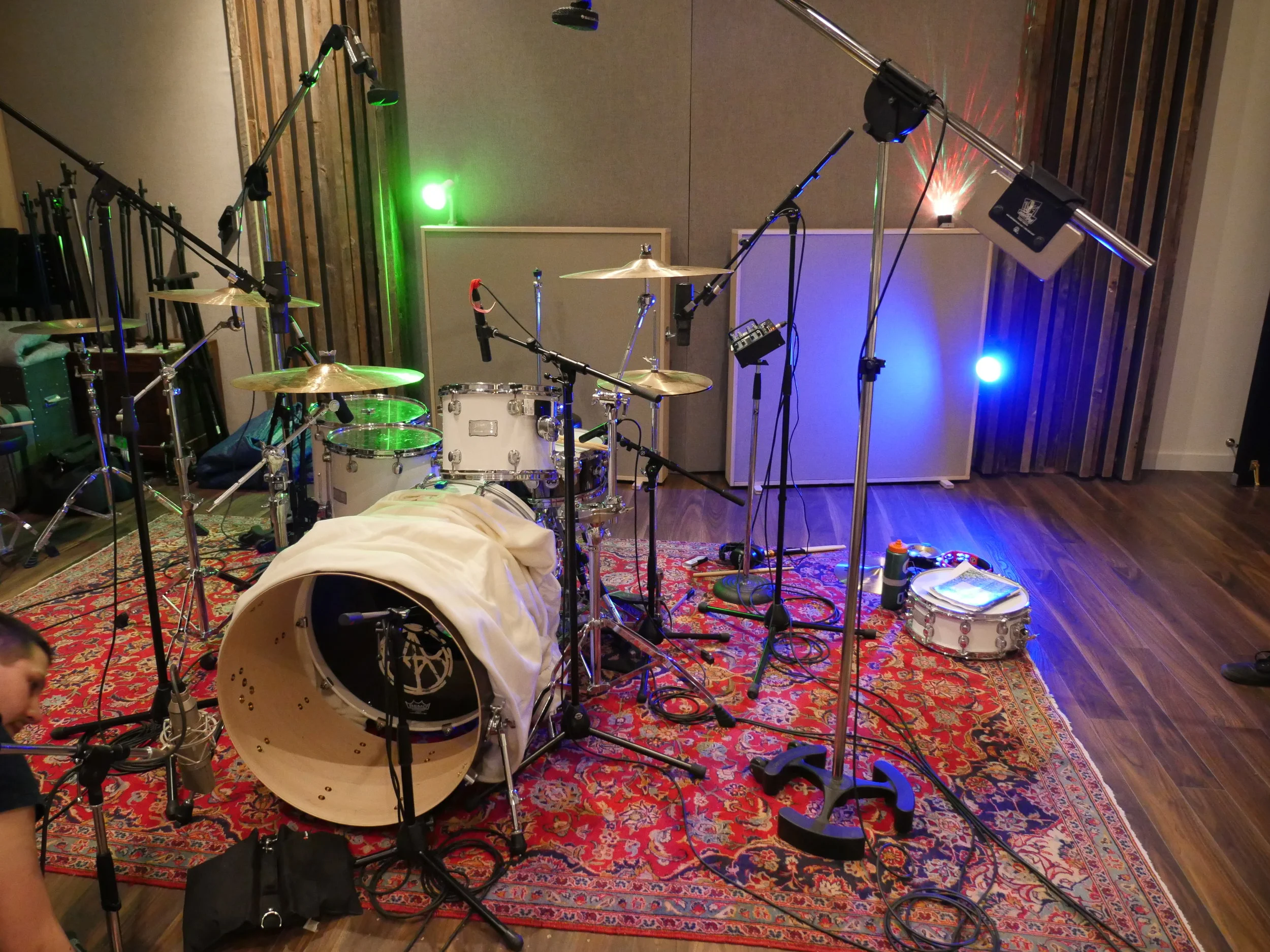 Wide shot capturing most of the mics being used for the session, as well as our fancy mood-maker lights.