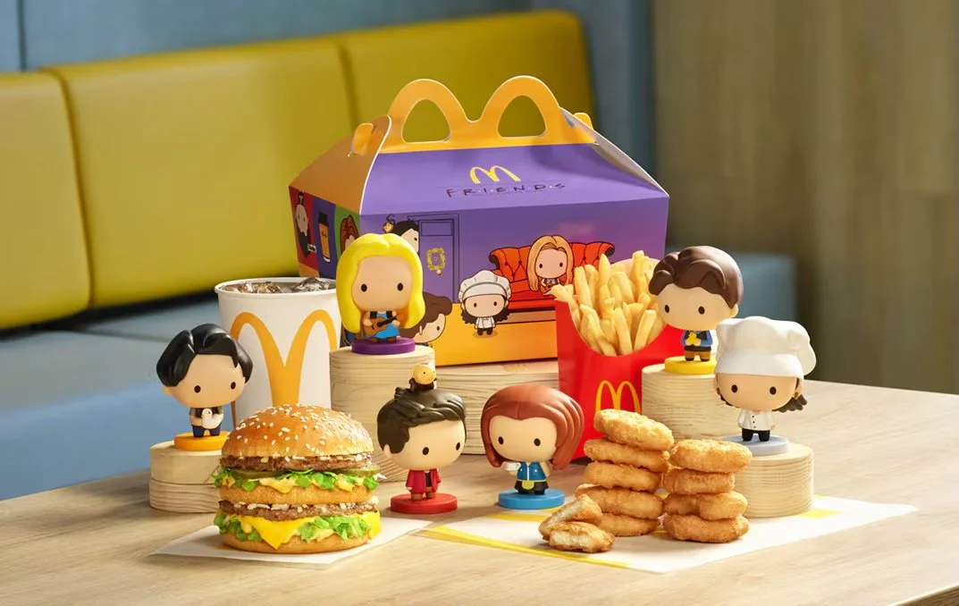 MCDONALDS /  FRIENDS

PHOTOGRAPHER: PALOMA RICON
PRODUCTION COMPANY:  PARTIZAN / ASYMETRIC
PROVIDED: STILLS PRODUCTION