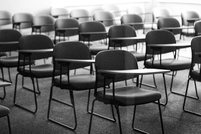 " Ye Old Classrooms " by Alan Levine is licensed under CC BY 2.0.