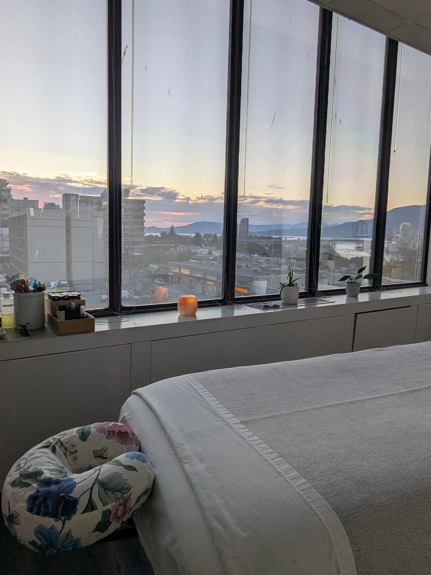 Can't resist opening the blinds all the way when the sun is setting. 

Tucking the room in for the night. 

Back at it tomorrow. Sweet dreams.