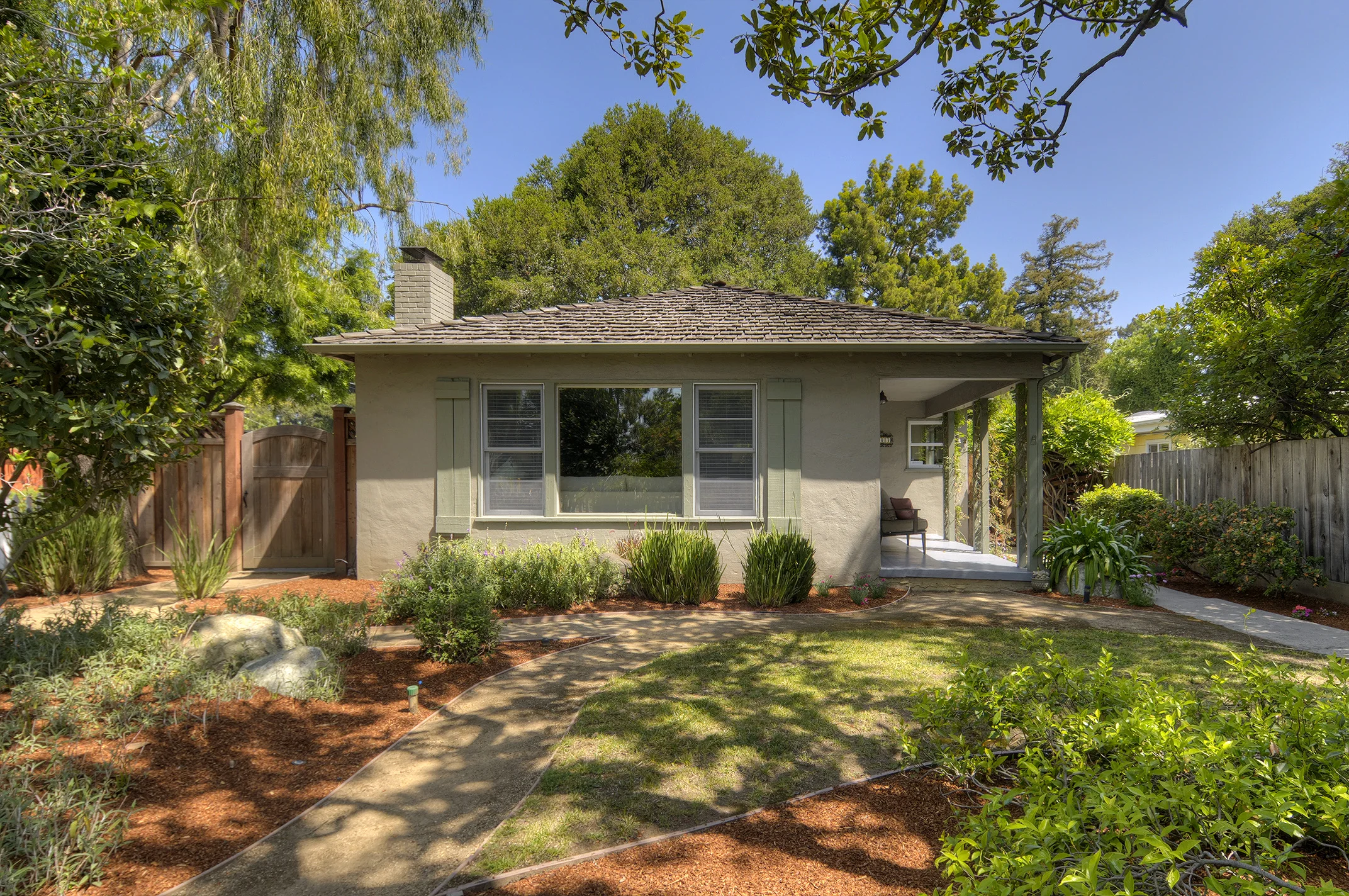 Just Listed in Menlo Park! Open Sat & Sun 1-4pm