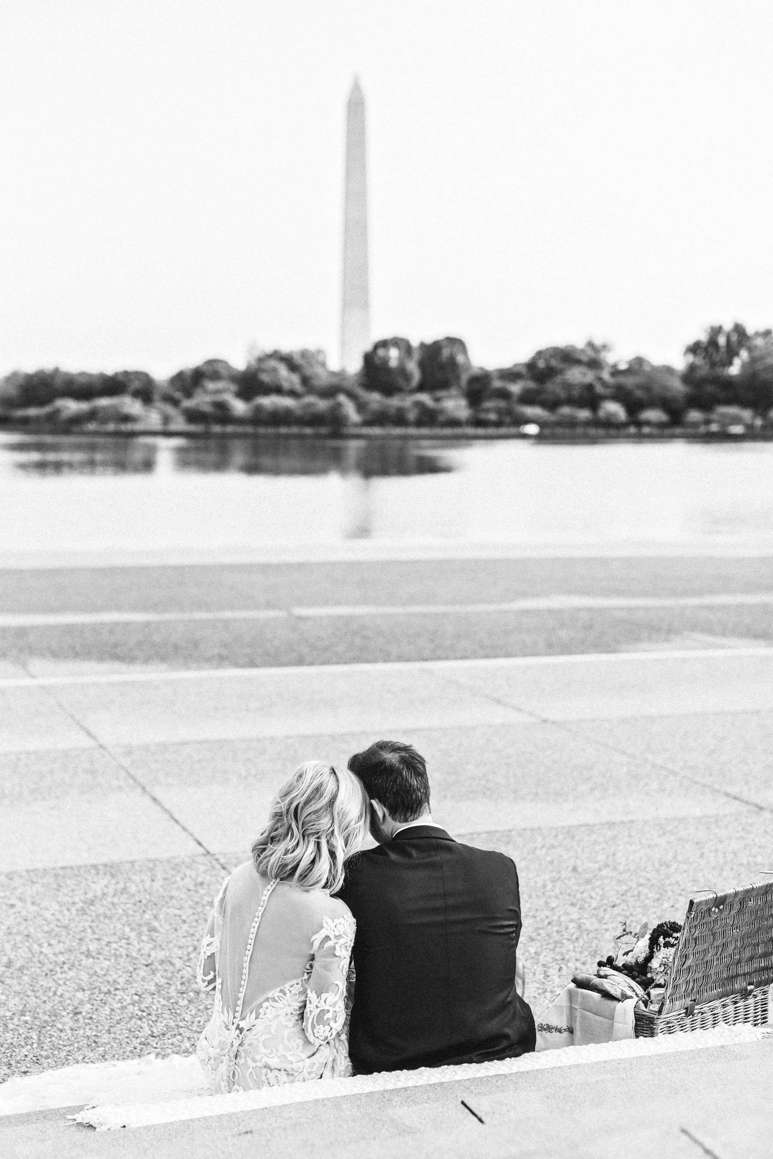ElopementInspirationattheJeffersonMemorial-106.jpg