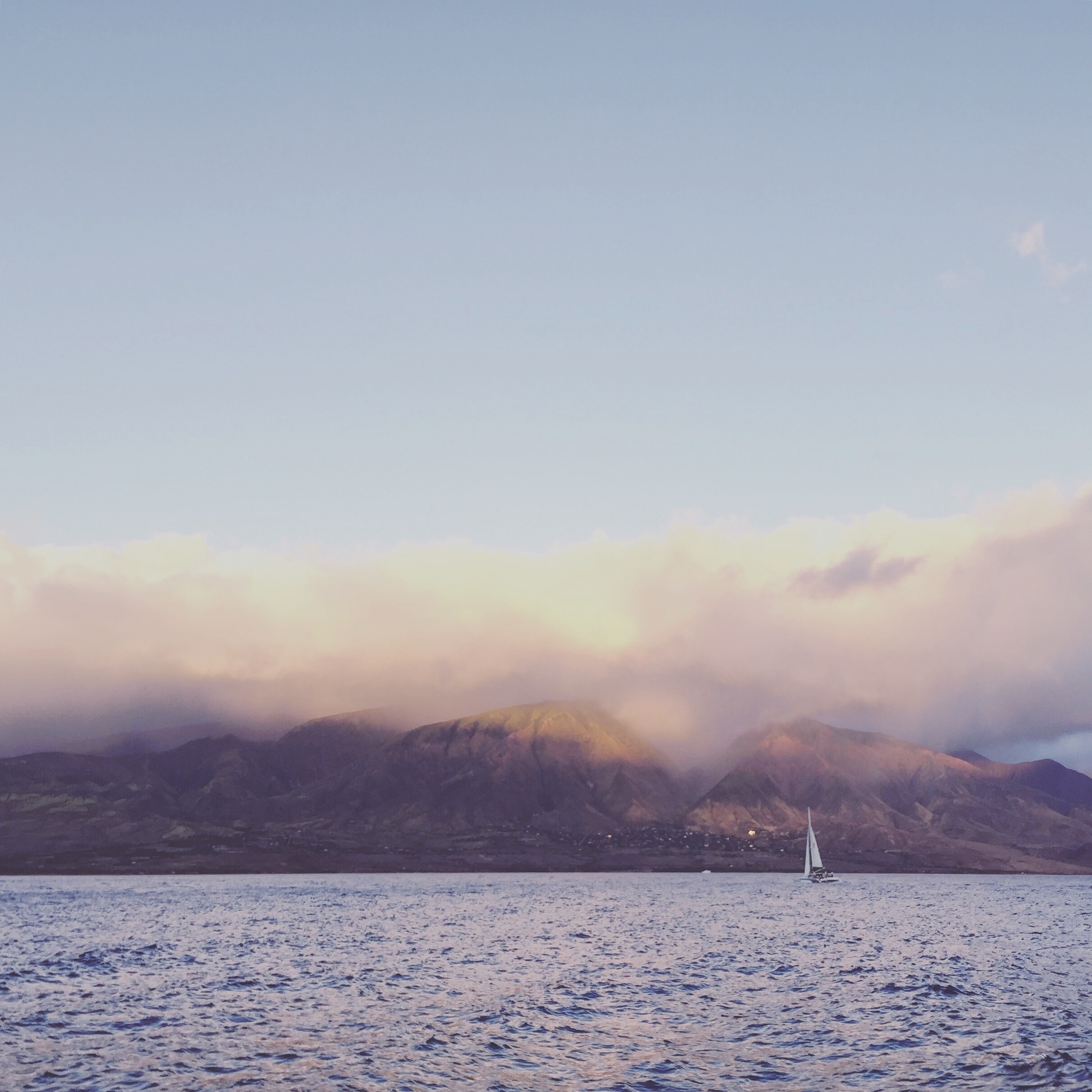 Sailing back towards Maui after a day out snorkeling 