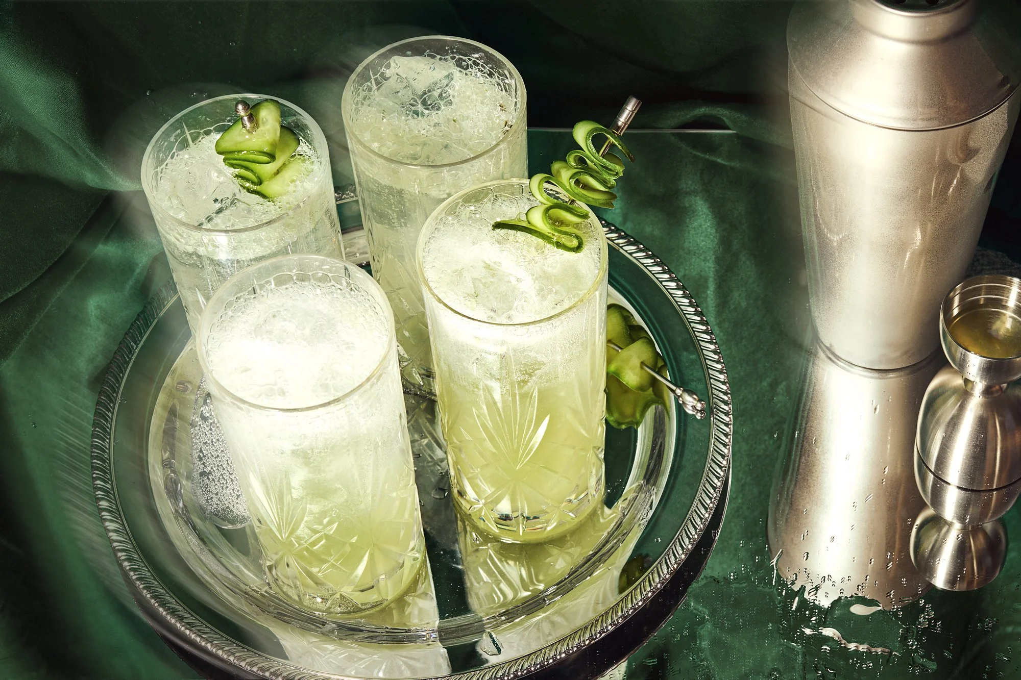 editorial beverage photo of a collection of cocktails on a tray / shot by commercial food photographer Ali Redmond