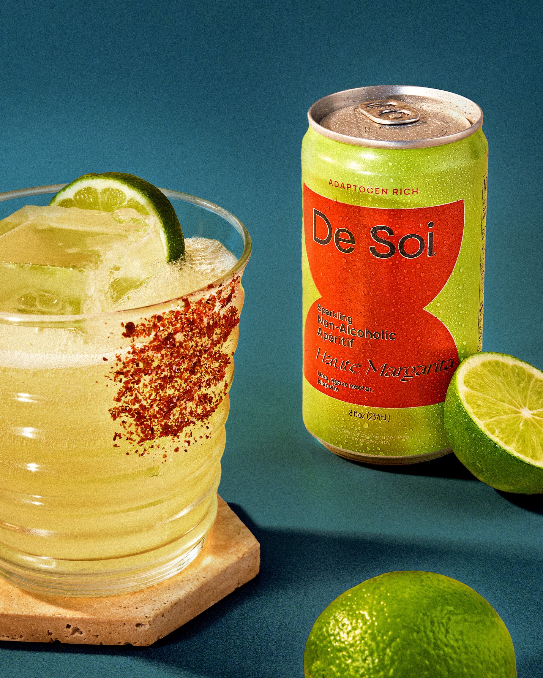 commercial beverage product photo hero shot can margarita with cocktail / shot by commercial brand food photographer Ali Redmond