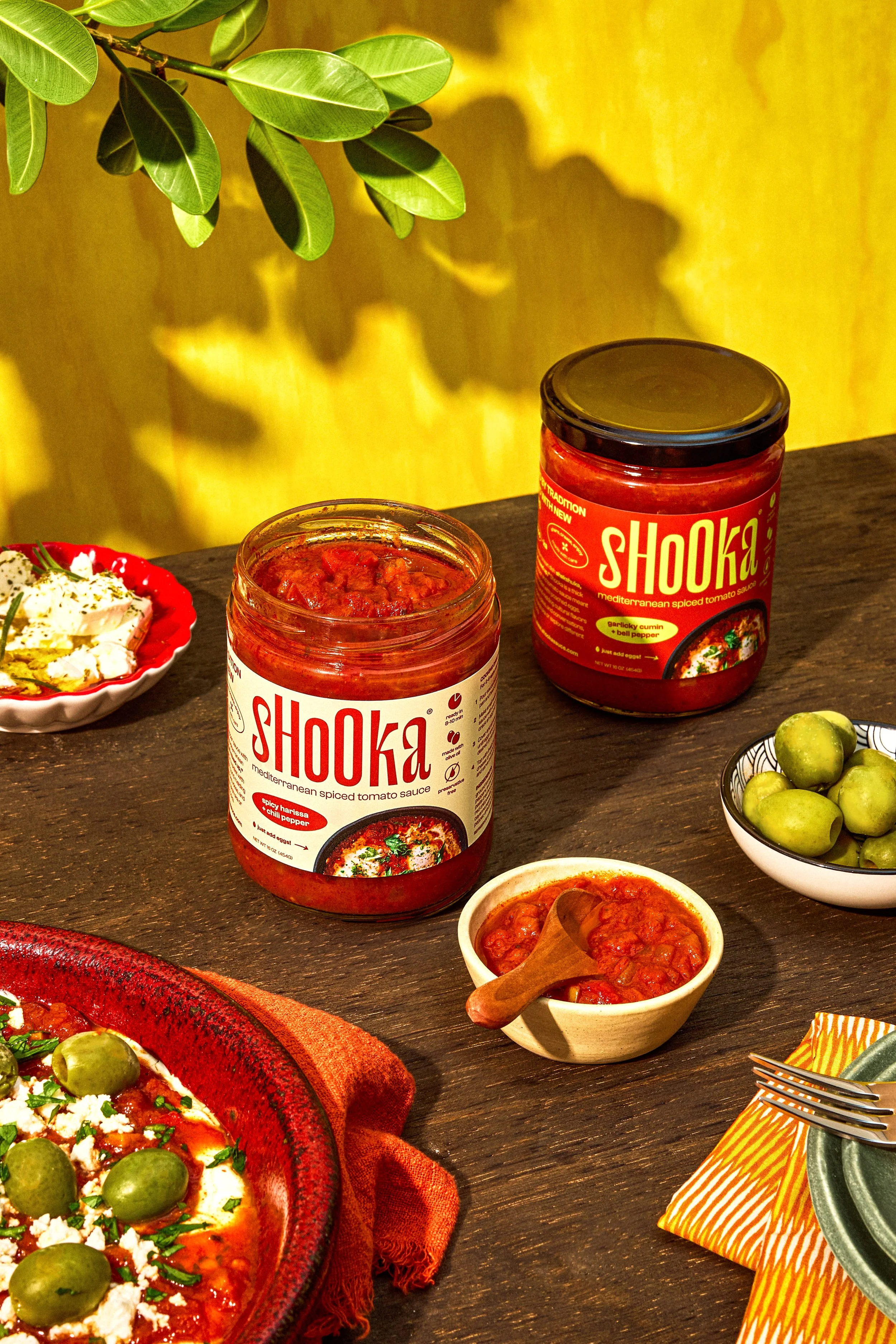 commercial food product photo using Shooka jar tomato sauce  / shot by commercial brand food photographer Ali Redmond