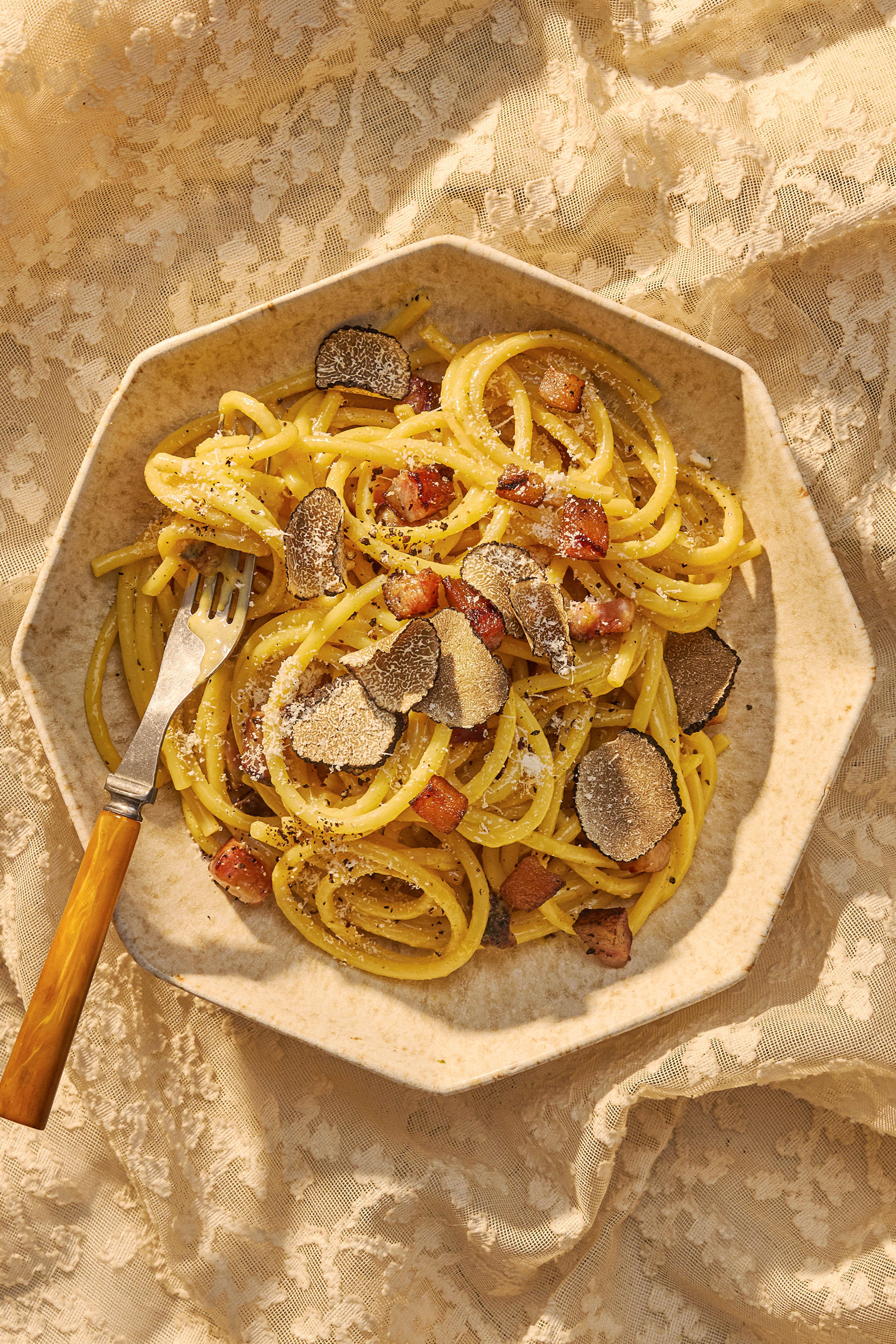 ali-redmond-food-photographer-truffle-carbonara-portfolio.jpg