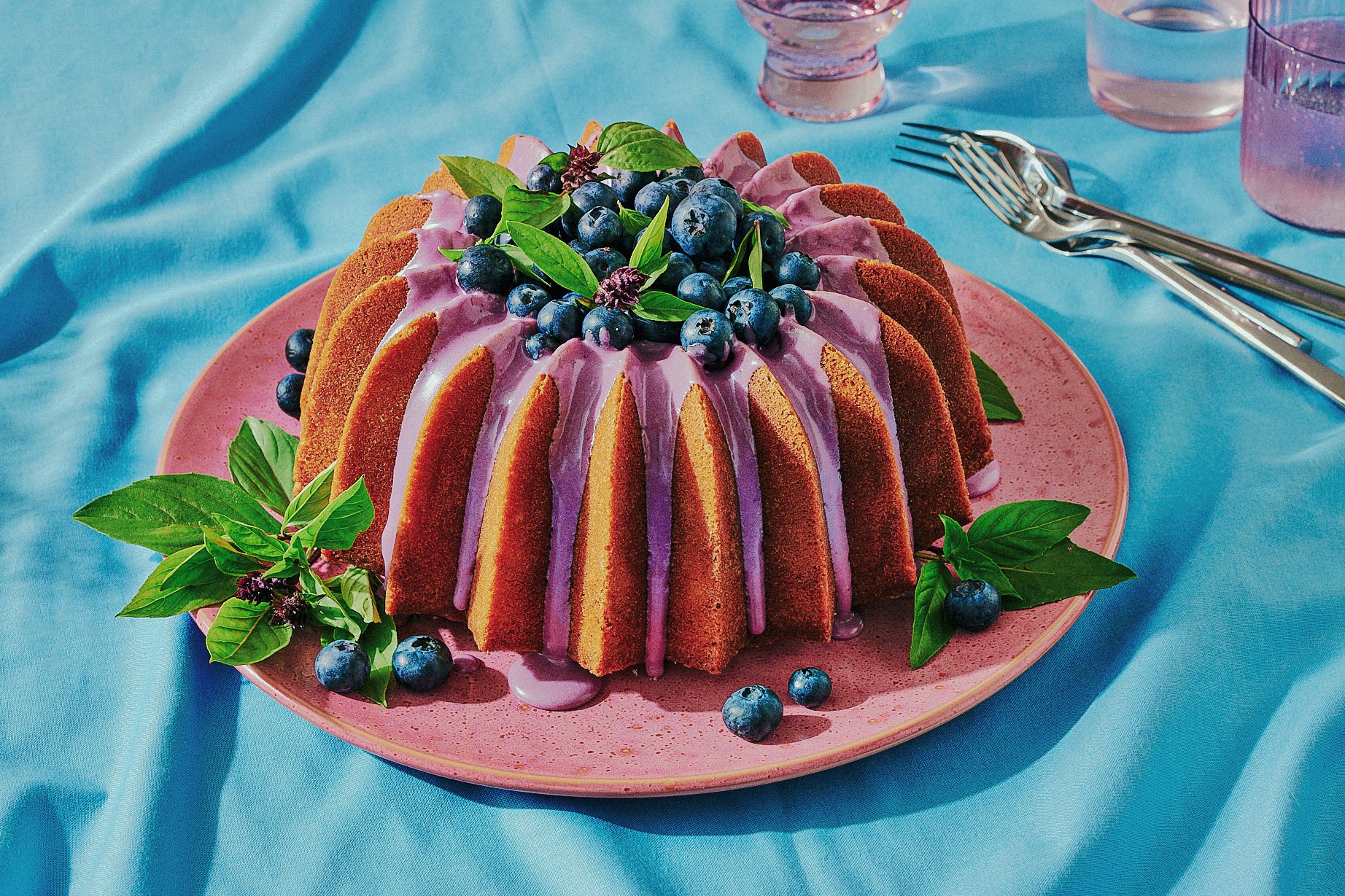 editorial commercial food photo blueberry thai basil bundt cake / shot by commercial food photographer Ali Redmond