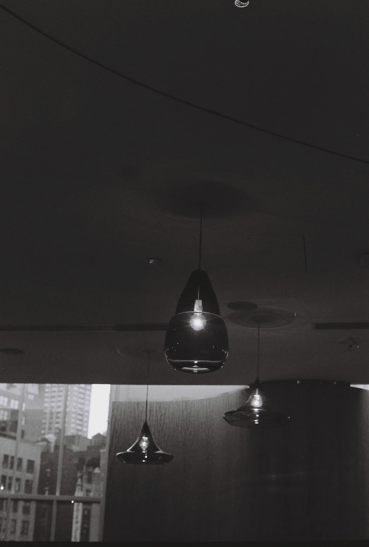 R1-01618-0026.jpg
