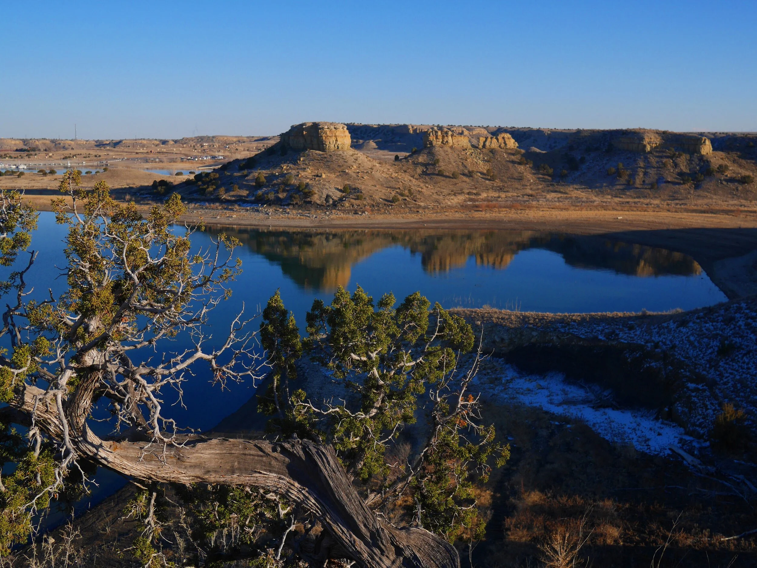 lake+pueblo+reflections.jpeg