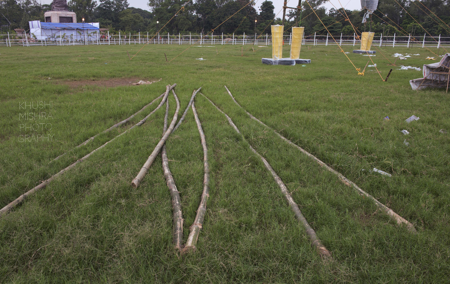 constructing raavan begins.jpg