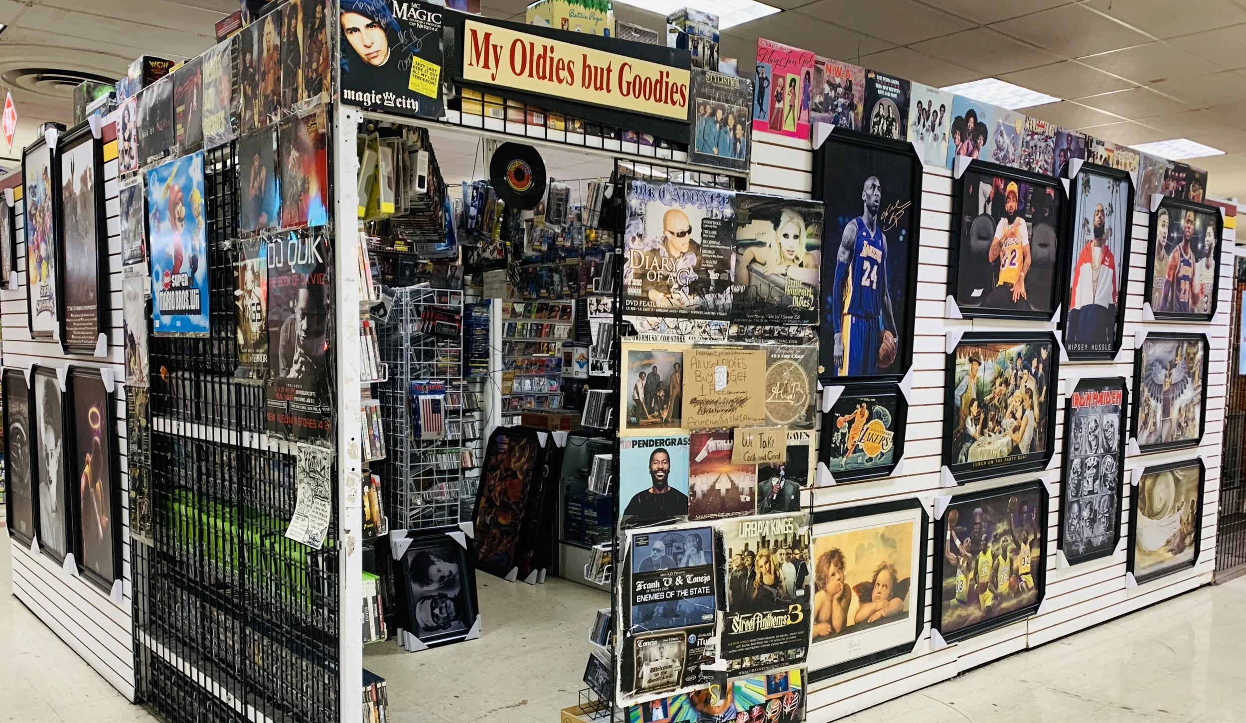 Entertainment — Palmdale International Shopping Mall