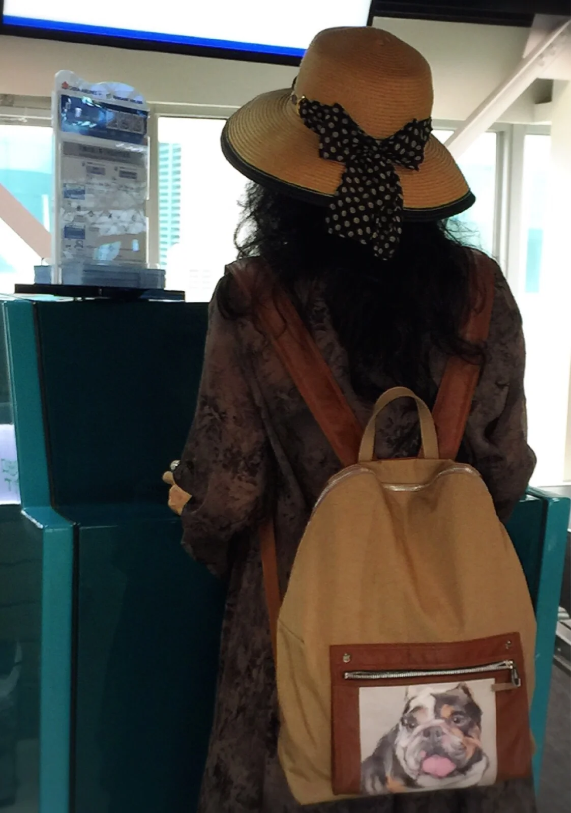 2017 suderfa ipad drawing backpack wb.JPG