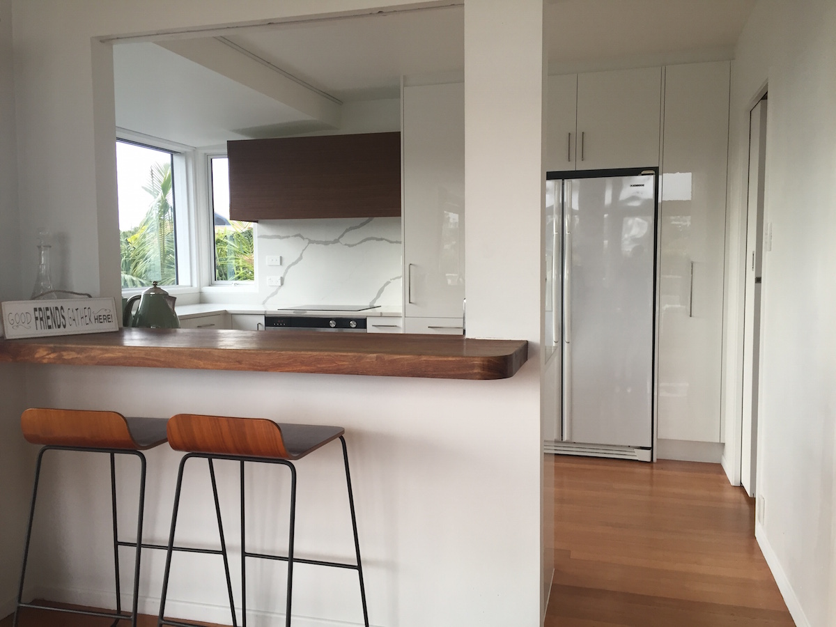 White Kitchen - Murrays Bay 03 blog.jpeg