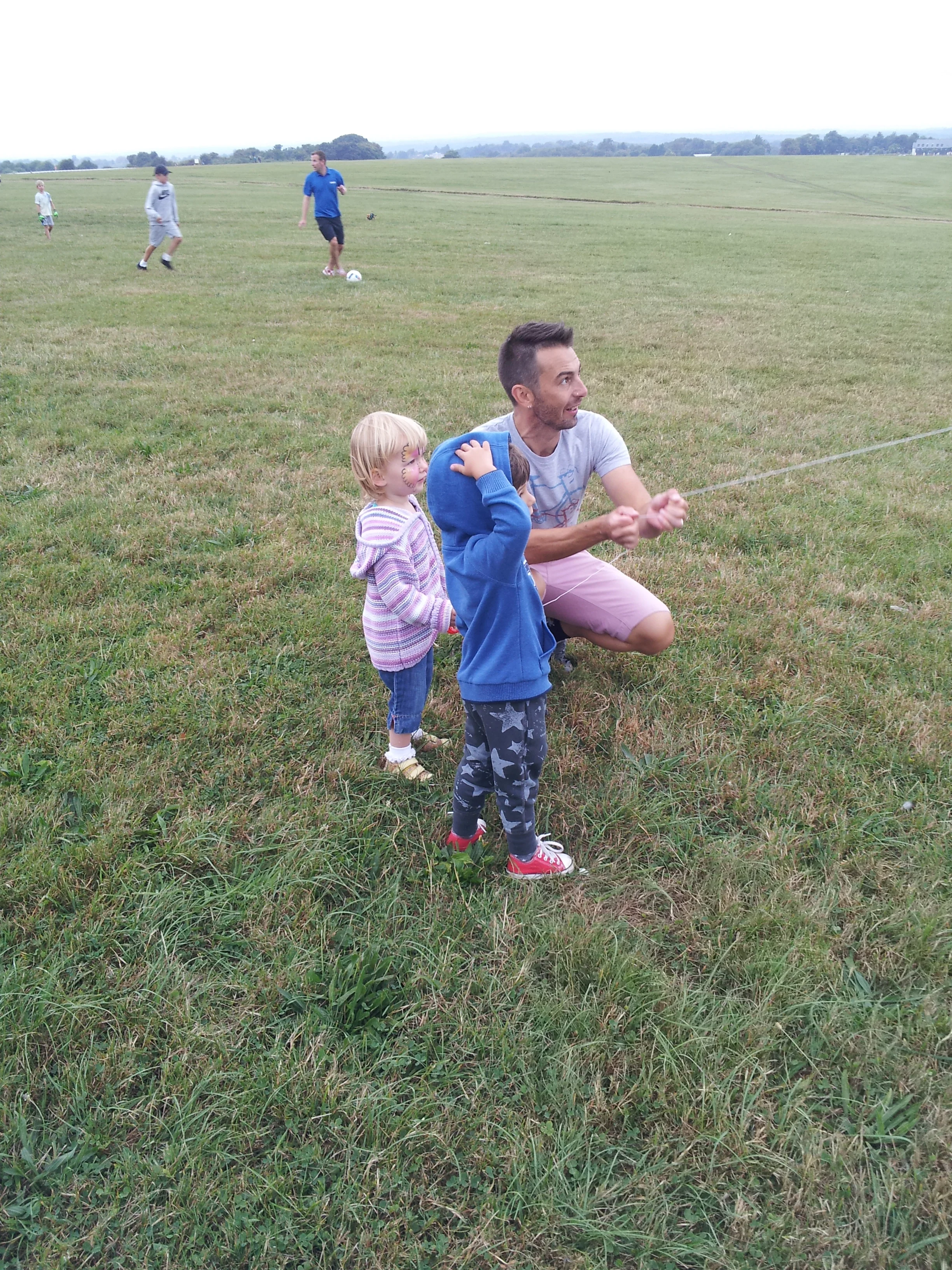 New to Linkam - kite flying lessons by Jim!