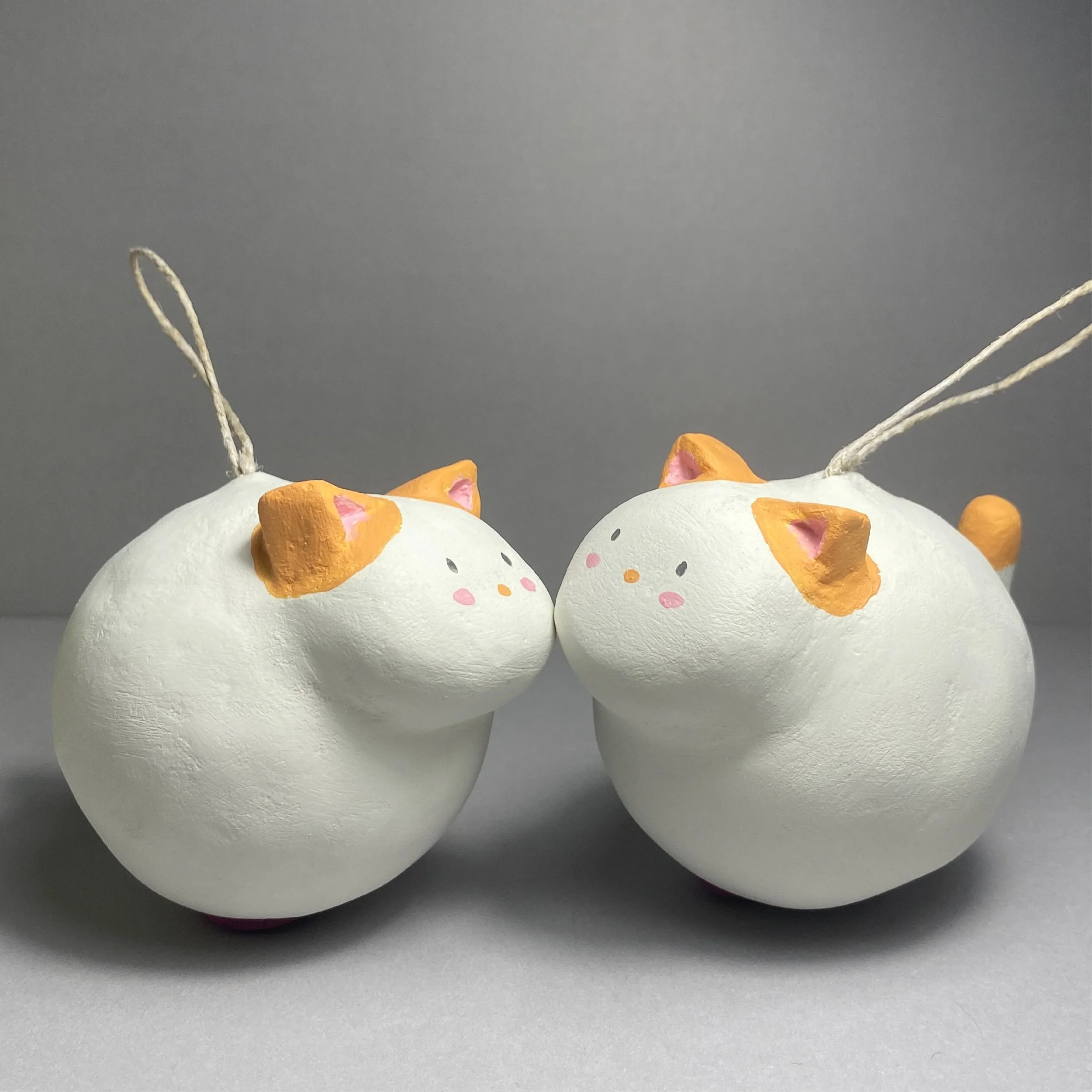 ChristmasOrnament_Cat_07.jpg