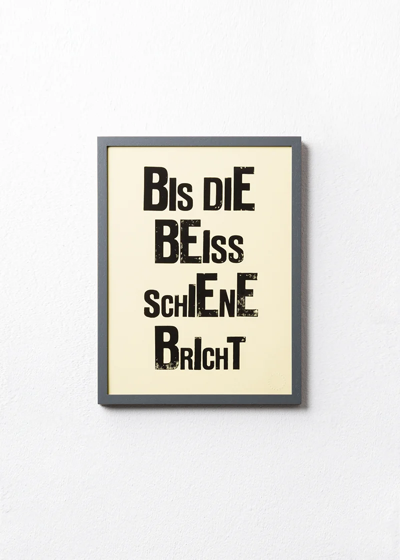 Beissschiene_Gelb_Typothings.jpg