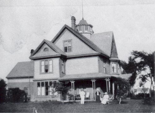 084fafe2LefurgeyHousec1900.jpg
