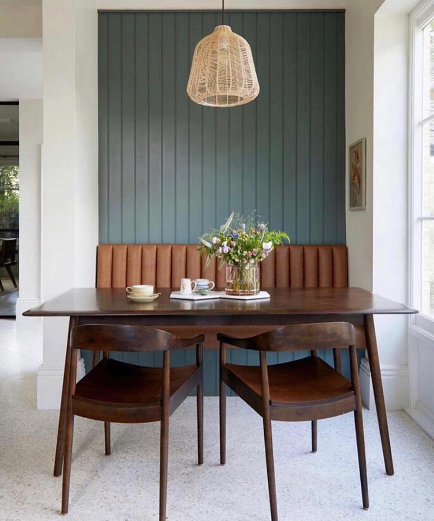 KITCHEN SEATING &bull; Revisiting this lovely bespoke banquette bench this morning as I&rsquo;ve been working on a kitchen design that we are hoping will be able to accommodate something similar. For this project, the back of the house was fully rewo