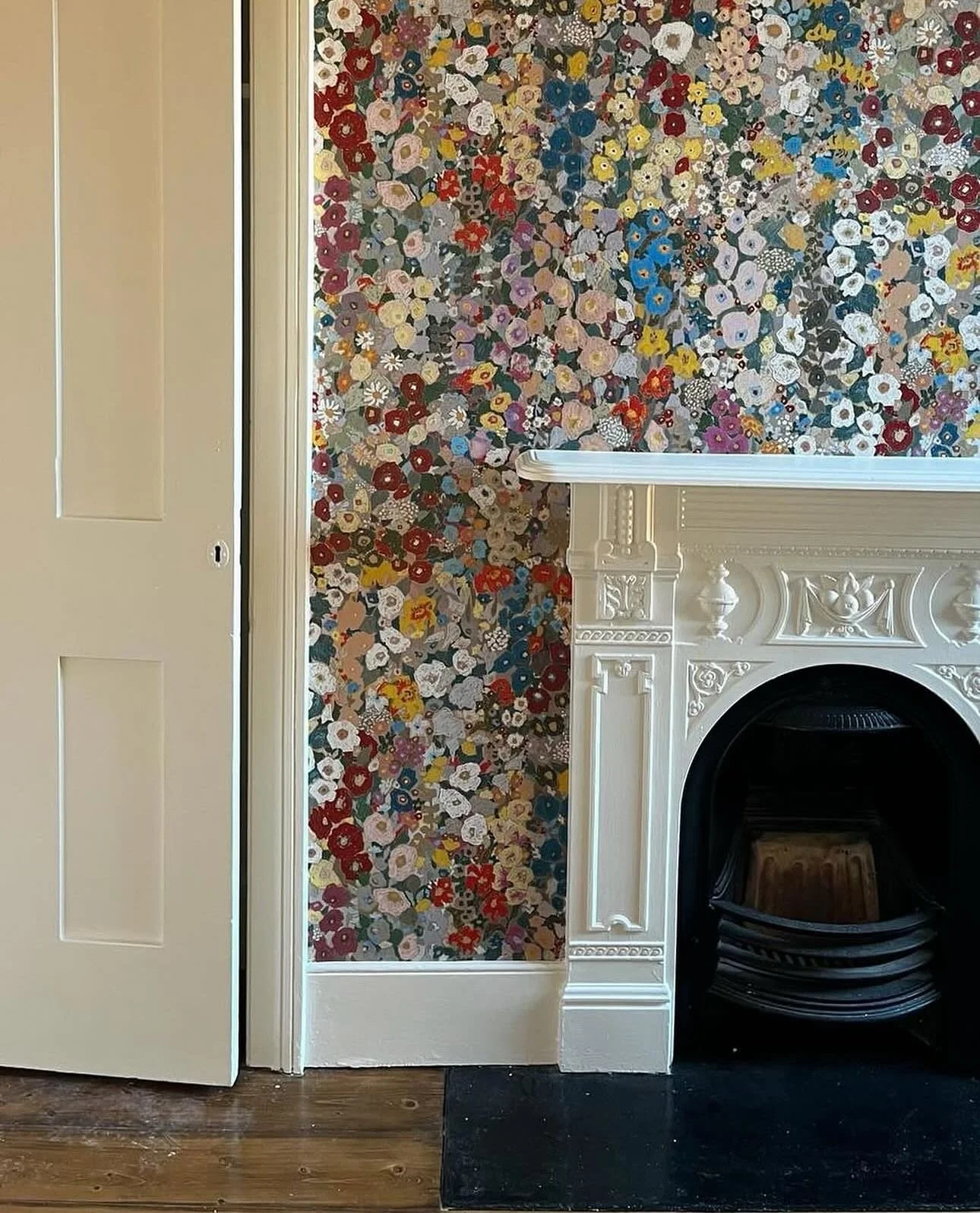 WALLPAPER &bull; when initially discussing wallpaper with clients, they either love the idea or are a little apprehensive. Wallpaper is such an easy way to transform a room. So many amazing designs to choose from too. Wrapping around the whole room c