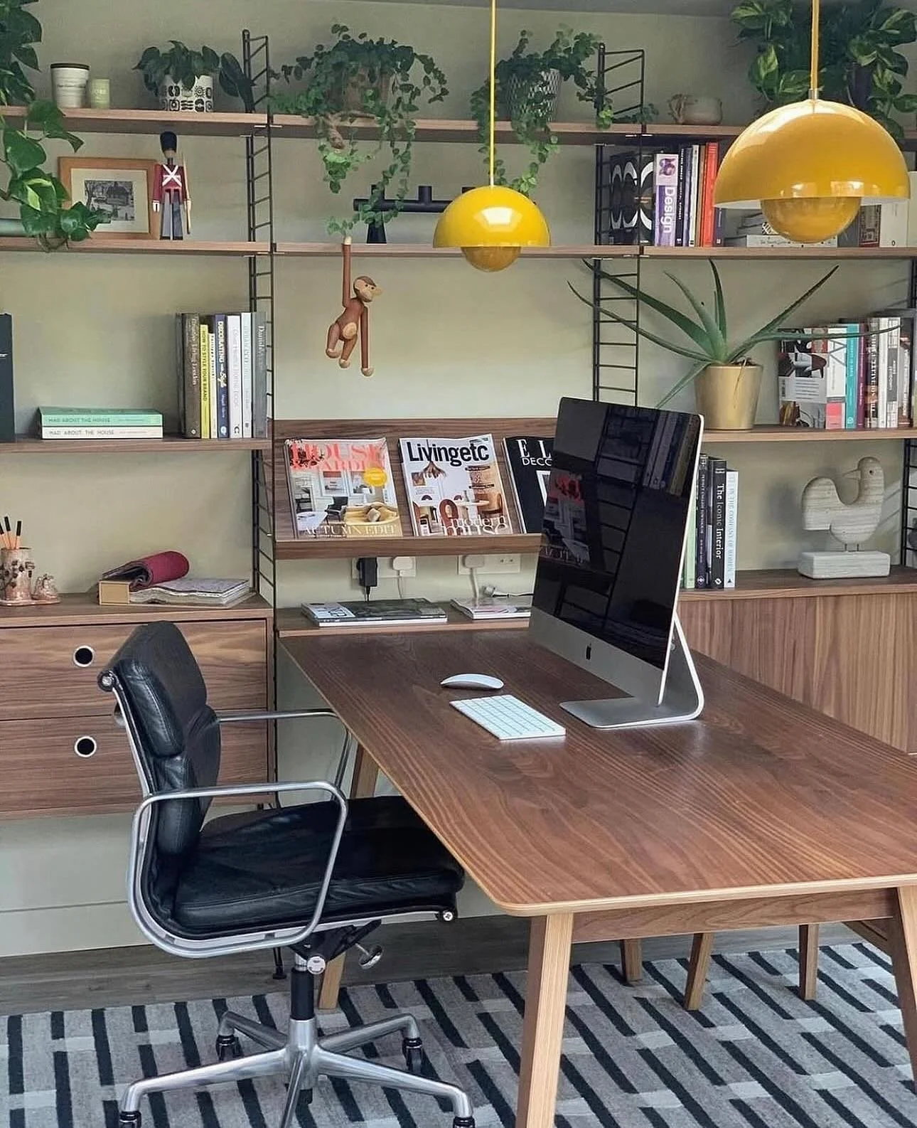HOME OFFICE &bull; with hybrid working still very much part of people&rsquo;s daily lives, many project briefs still require a designated space for home working. So how do you make this space work? Do you opt for freestanding furniture to give flexib