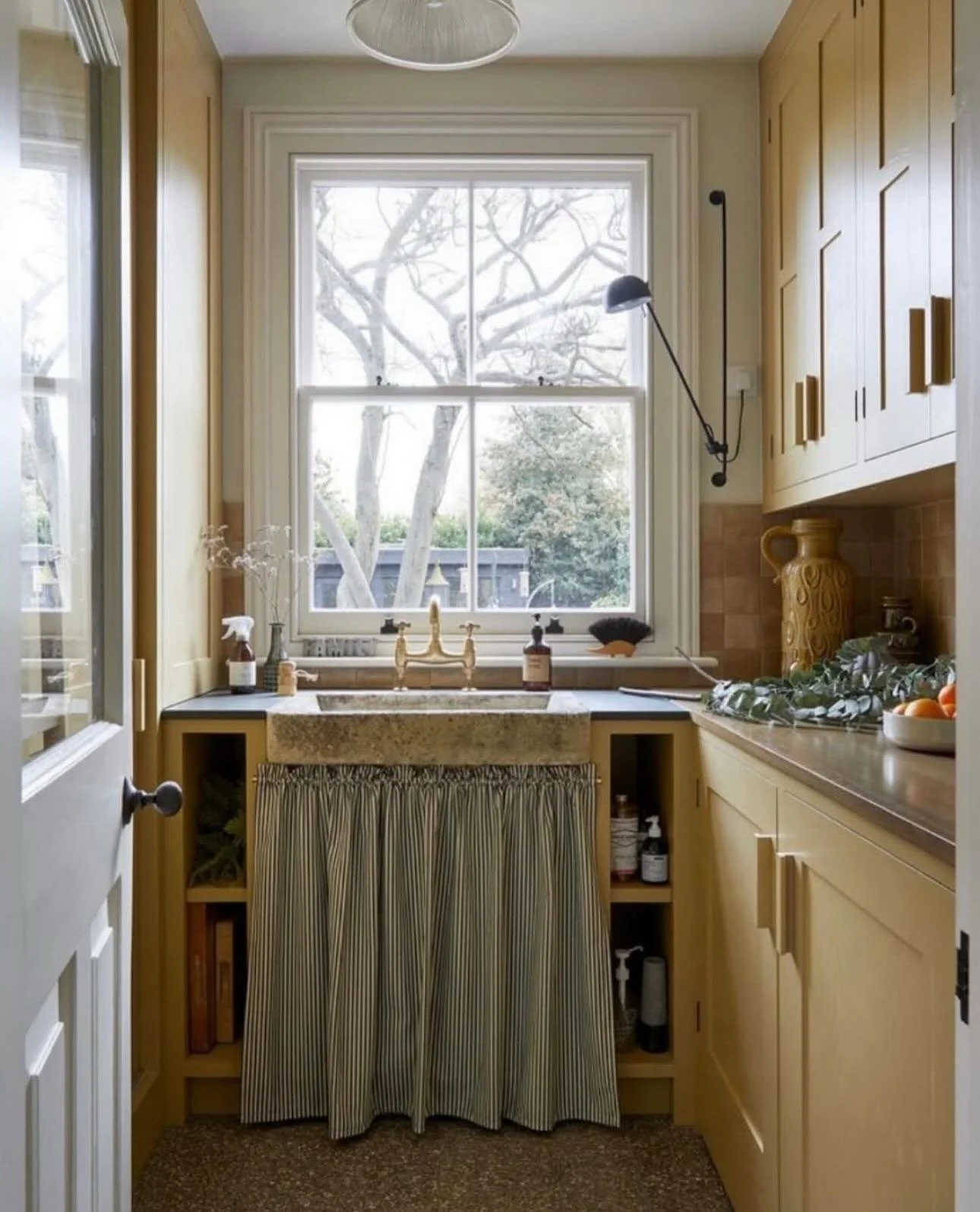 HAPPY NEW YEAR &bull; hope you&rsquo;ve all had a wonderful Christmas and looking forward to the New Year celebrations. Not really had a chance to post much over the holidays as busy hosting family. The &lsquo;home&rsquo; never looks as calm and &lsq