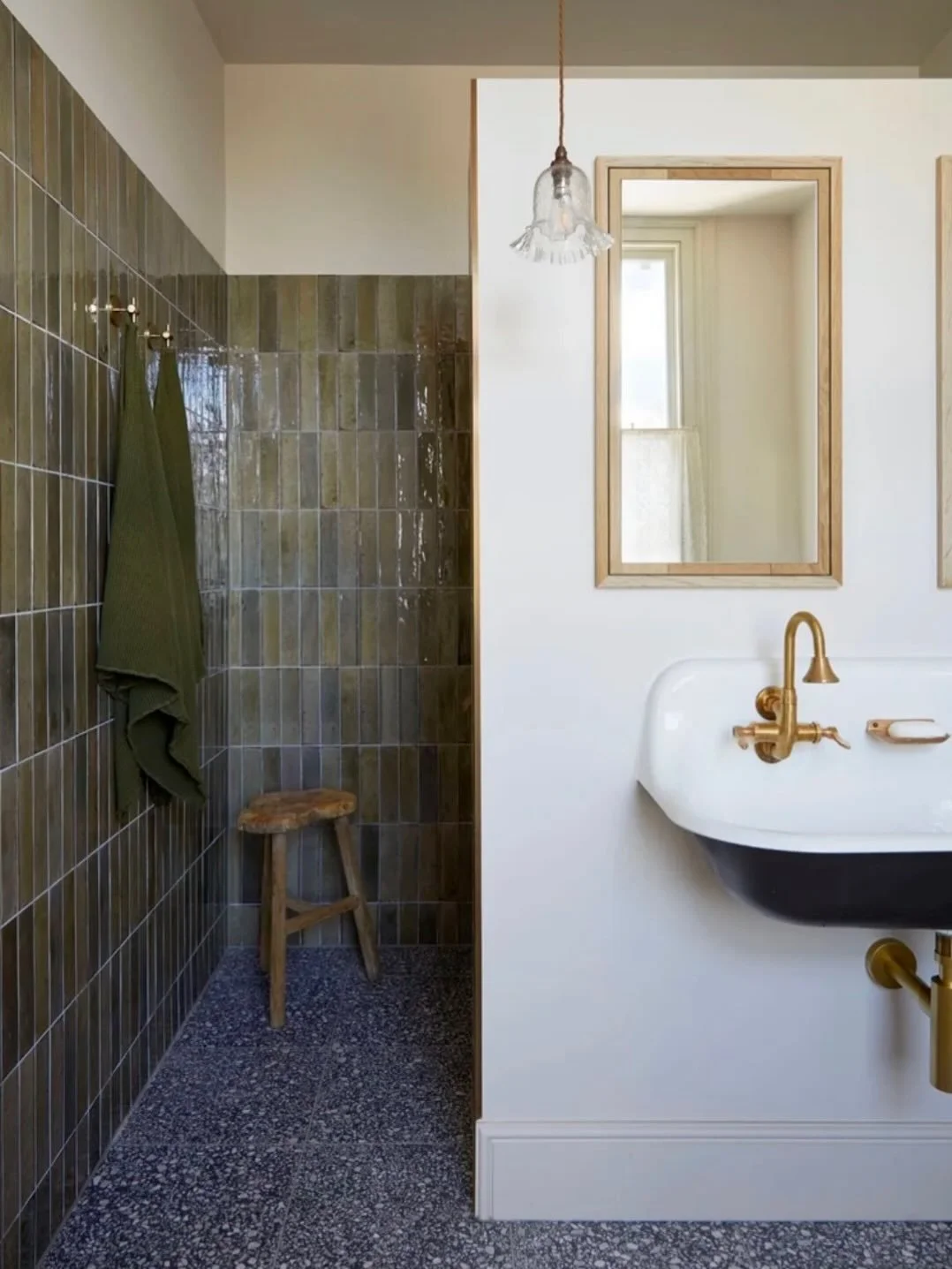STUD WALLS &bull; stud walls are a great way to create a &lsquo;broken&rsquo; open plan space. They can allow a space to still feel spacious and light whilst also zoning key areas. Especially useful in bathrooms to create shower areas which can then 